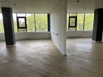 Пустой офис чистый